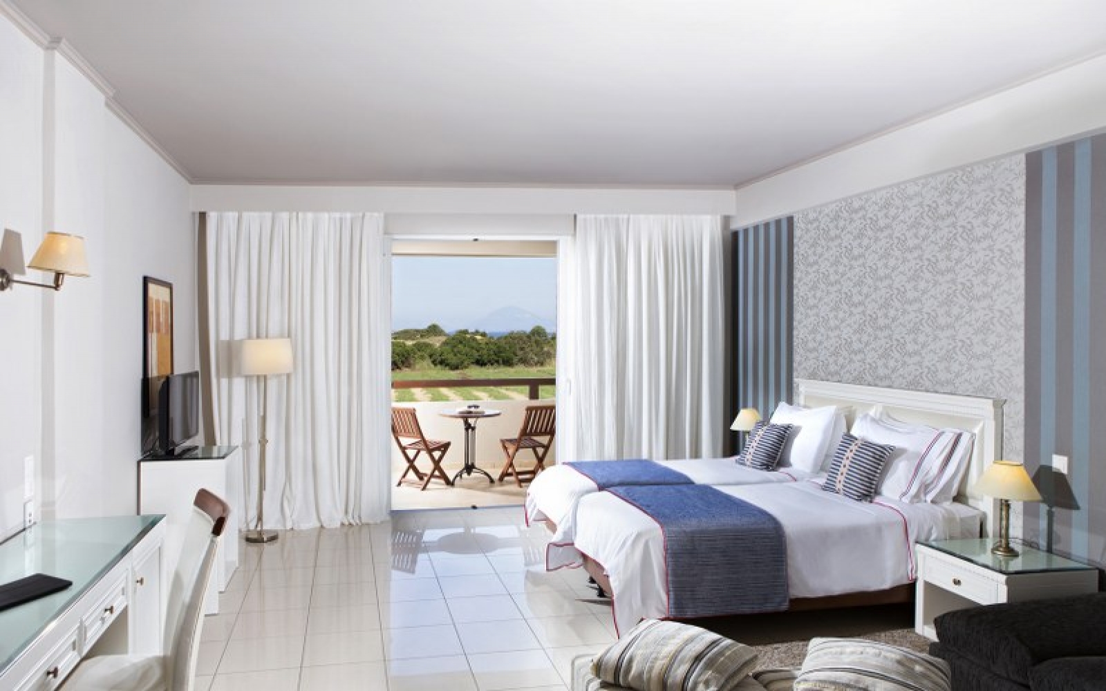 Deluxe Bungalow with Shared Pool (3 Adults)